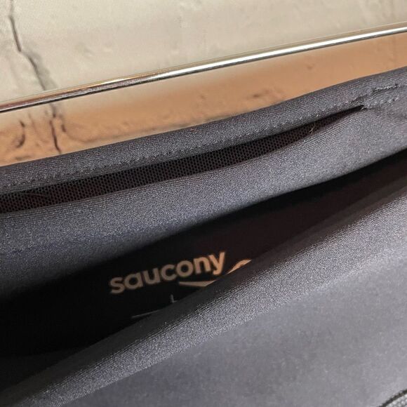 SAUCONY WOMEN'S FORTIFY 8" SHORT LARGE - Picture 7 of 14